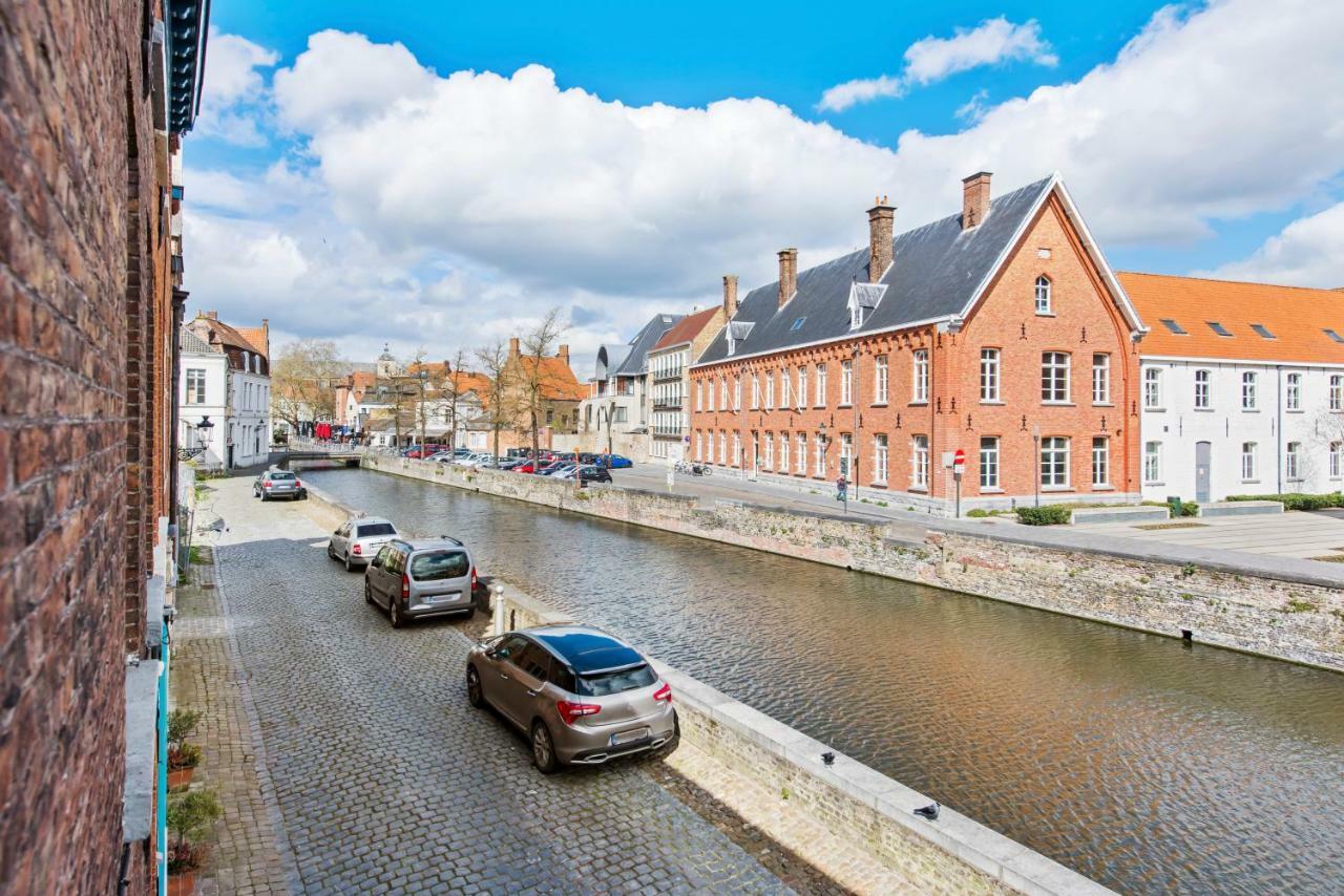 Séjour chez l'habitant Charming Place Along The Canals In *
